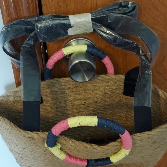 GAP Purse - Picture 3 of 6